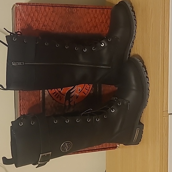 Milwaukee Leather boots - Picture 1 of 6